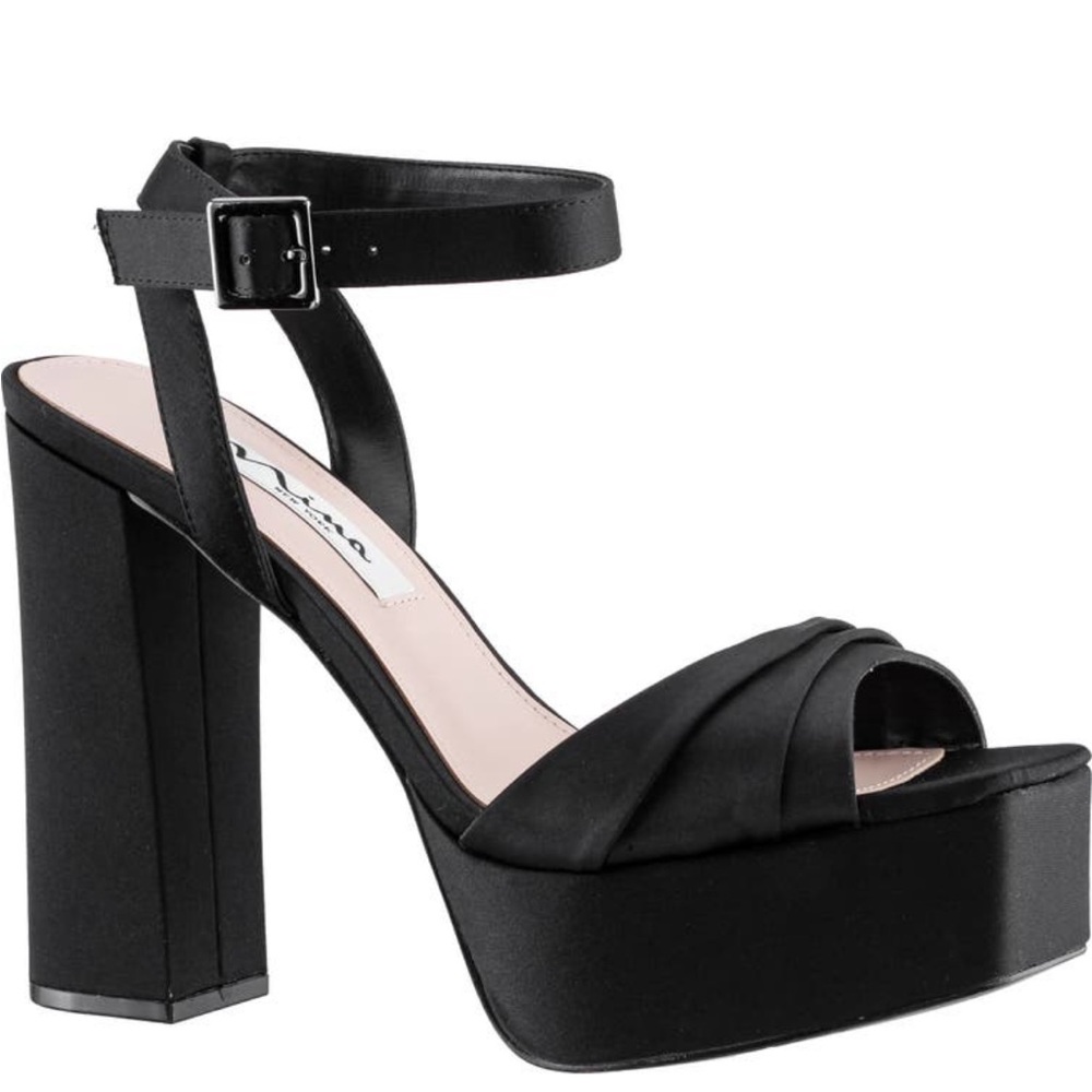NWT Nina Dorcas Black Satin Platform sandal size 11